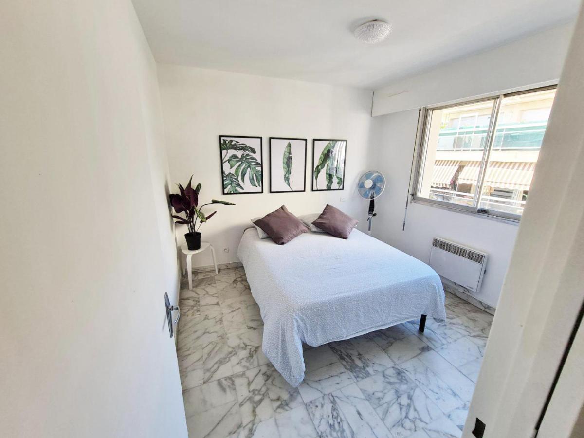 GregBnb-com - T2 Pleine Ville - CLIMATISE - BALCON - 2 Toulon Exterior foto