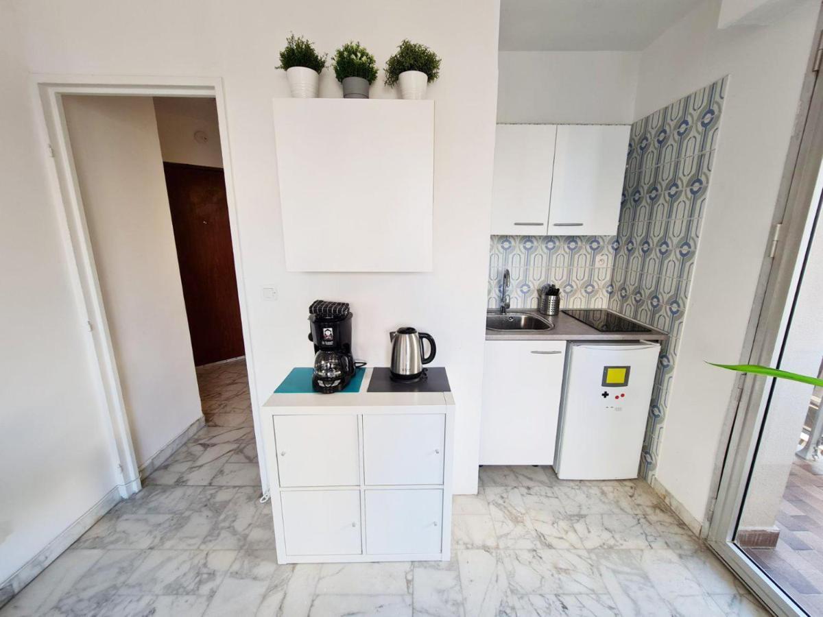 GregBnb-com - T2 Pleine Ville - CLIMATISE - BALCON - 2 Toulon Exterior foto