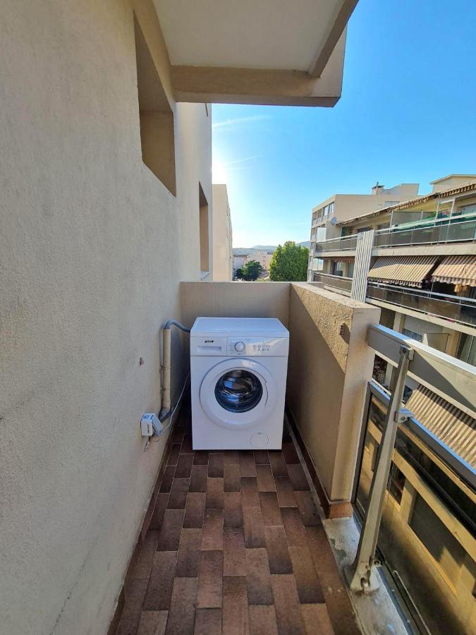 GregBnb-com - T2 Pleine Ville - CLIMATISE - BALCON - 2 Toulon Exterior foto